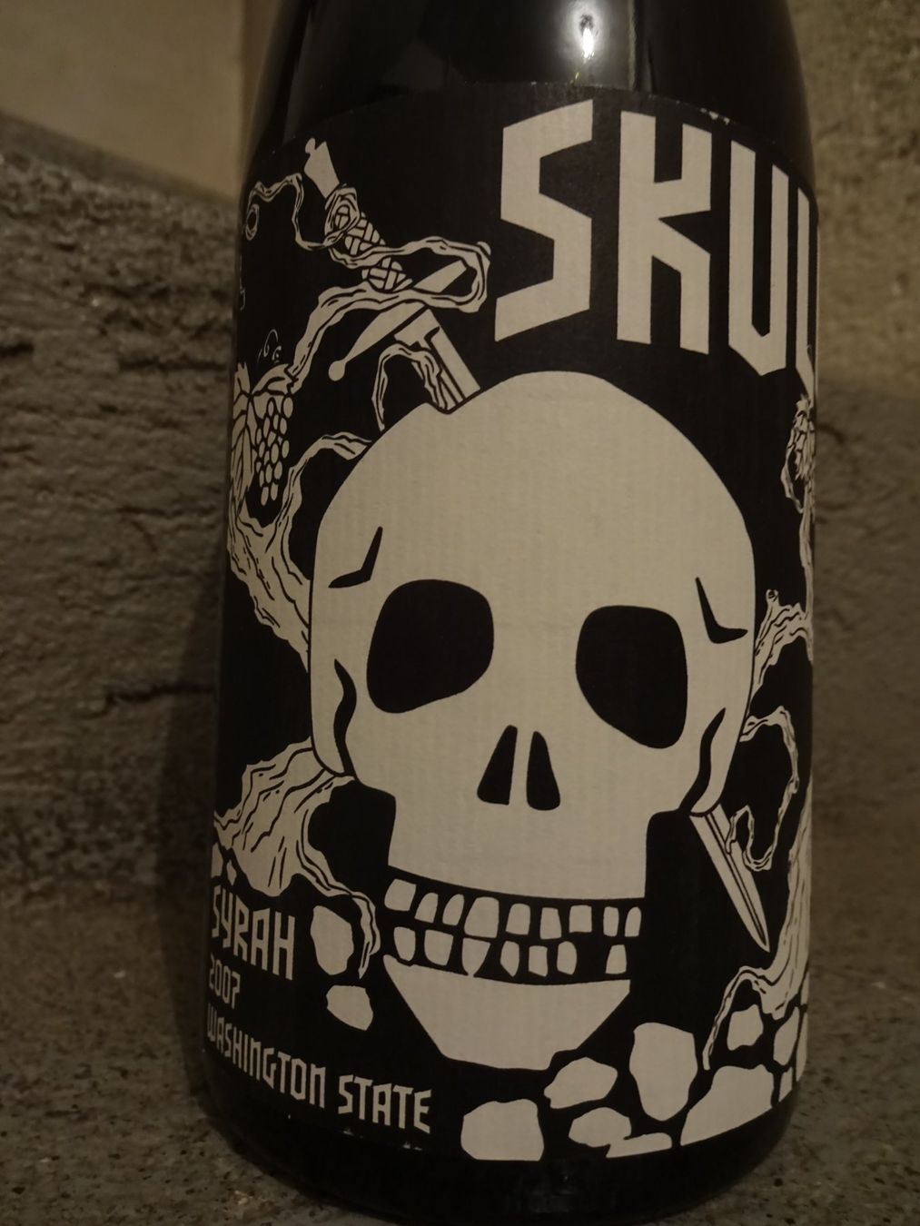 Vino: 98 PP  -  K Vinters  "SKULL"  2007 – Nuovo (secondo la descrizione) da Cham venduto da mktreasure