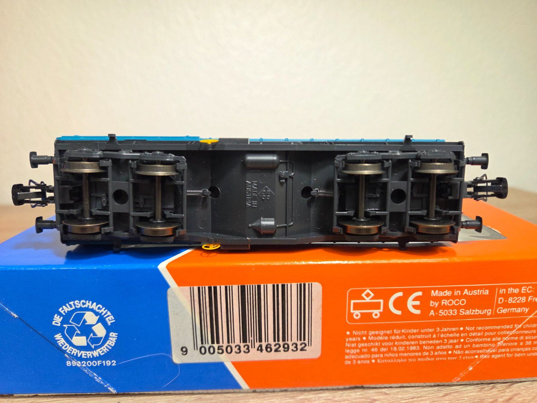 Roco Modellini di ferrovie: Roco 46293 Teleskophaubenwagen SBB H0 – Nuovo e nell'imballaggio originale da St-Aubin-Sauges venduto da Lo_Go 4