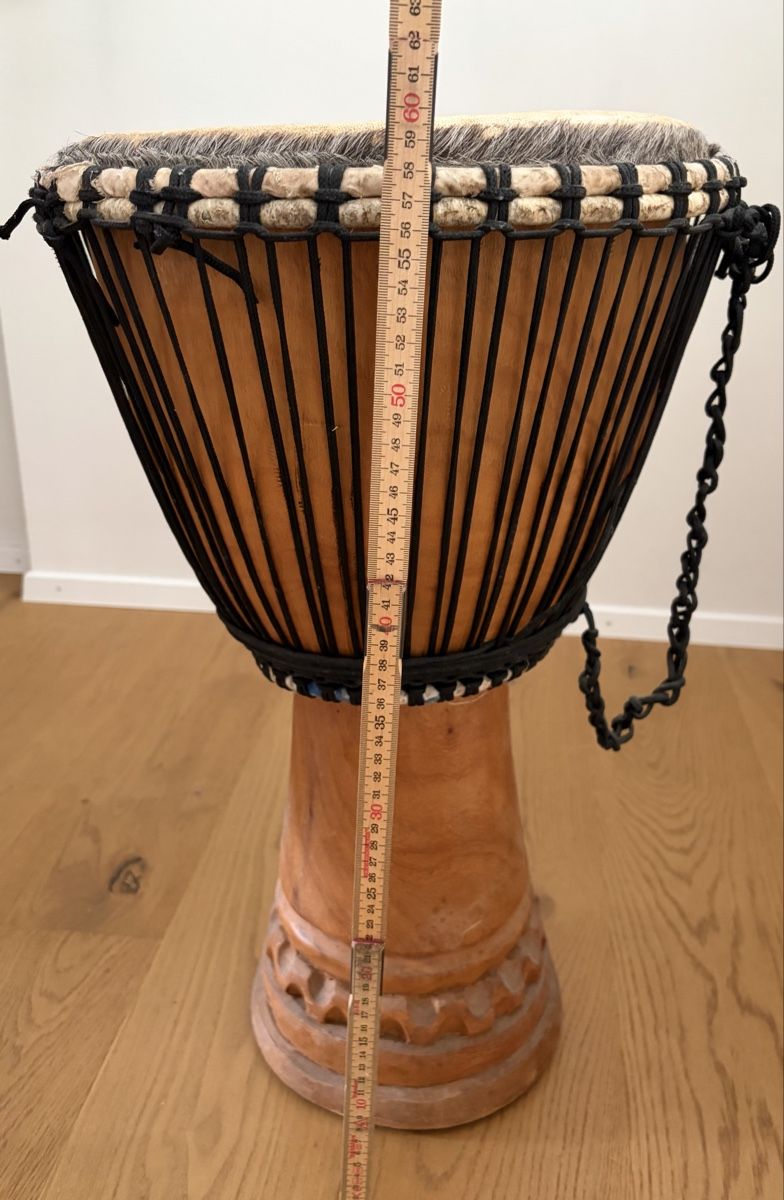 Strumenti musicali: Djembe Trommel Holz  – Usato da Oberkulm venduto da Sanamm 1