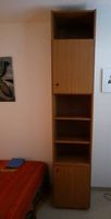 Schmaler Bücher/Büroschrank