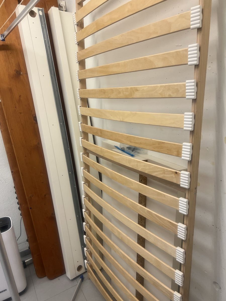 Ikea Betten: Bett Malm Ikea inkl. Lattenrost 90x200cm – Gebraucht aus Schmerikon von ste_6czr 1