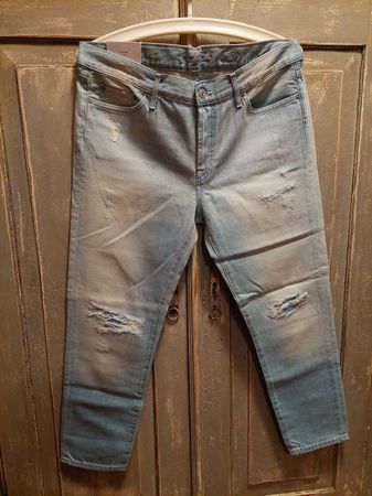 7 for all mankind . josie jeans 31