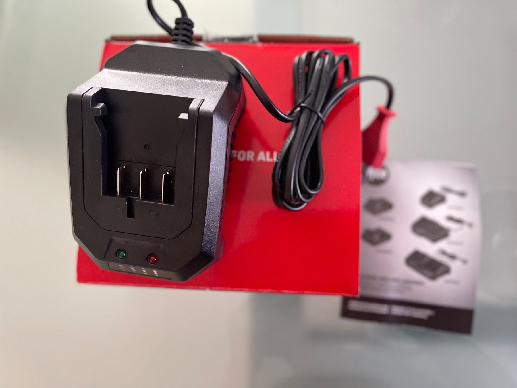 Bosch Ladegeräte: CLICK & WORK Ladegerät 2,4A Neu/NP 35CHF POWERSYSTEM CW21-K – Neu (gemäss Beschreibung) aus Kölliken von Hap-7 1