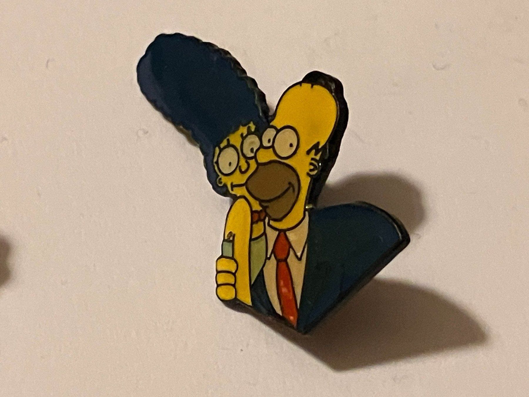 Placchette & Badge: 1 Pin Simpson's – Usato da Basel venduto da djwwpp