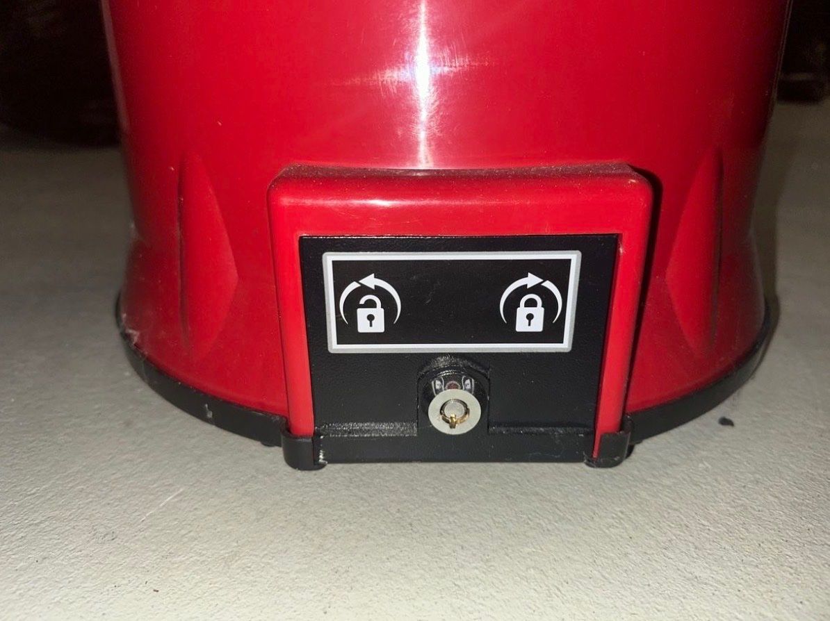 Altro per Gastronomia & Hotel: Pringels Automat, 2CHF Münze – Nuovo e nell'imballaggio originale da Fislisbach venduto da rafaelmyname 1