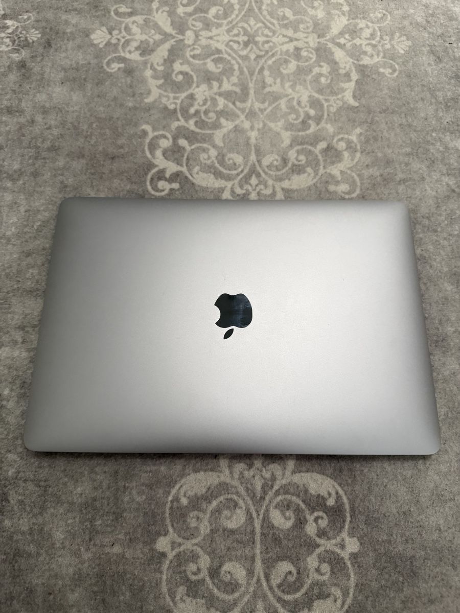 Apple Notebook: MacBook Pro 13 (2020) – Usato da Kaisten venduto da korba2 1