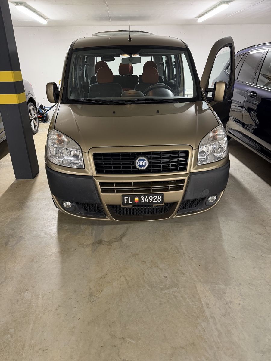 Fiat Autos: Fiat Doblo – D'occasion à Triesen par Scarli88