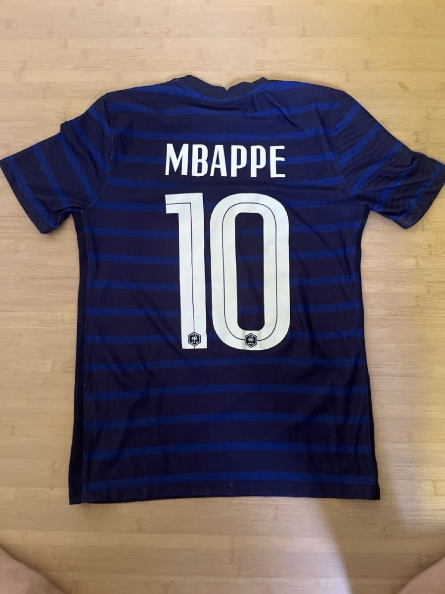 Canottiere & Pantaloni: frankreich Kylian Mbappe Trikot – Usato da Zürich venduto da dim_58lk 1