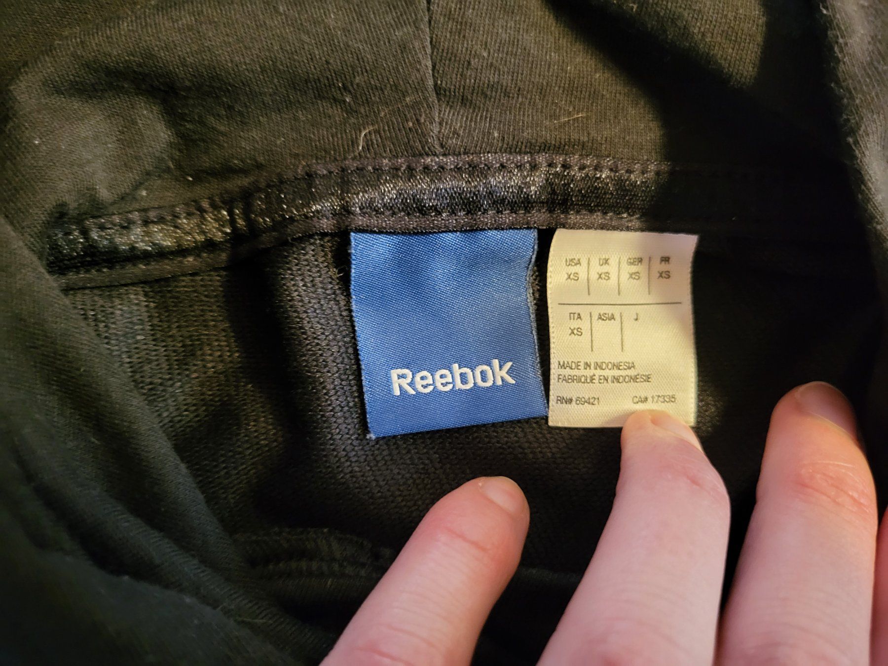 Reebok Maglioni & Felpe: Reebok hoodie – Usato da Zermatt venduto da msz_nb9h 2