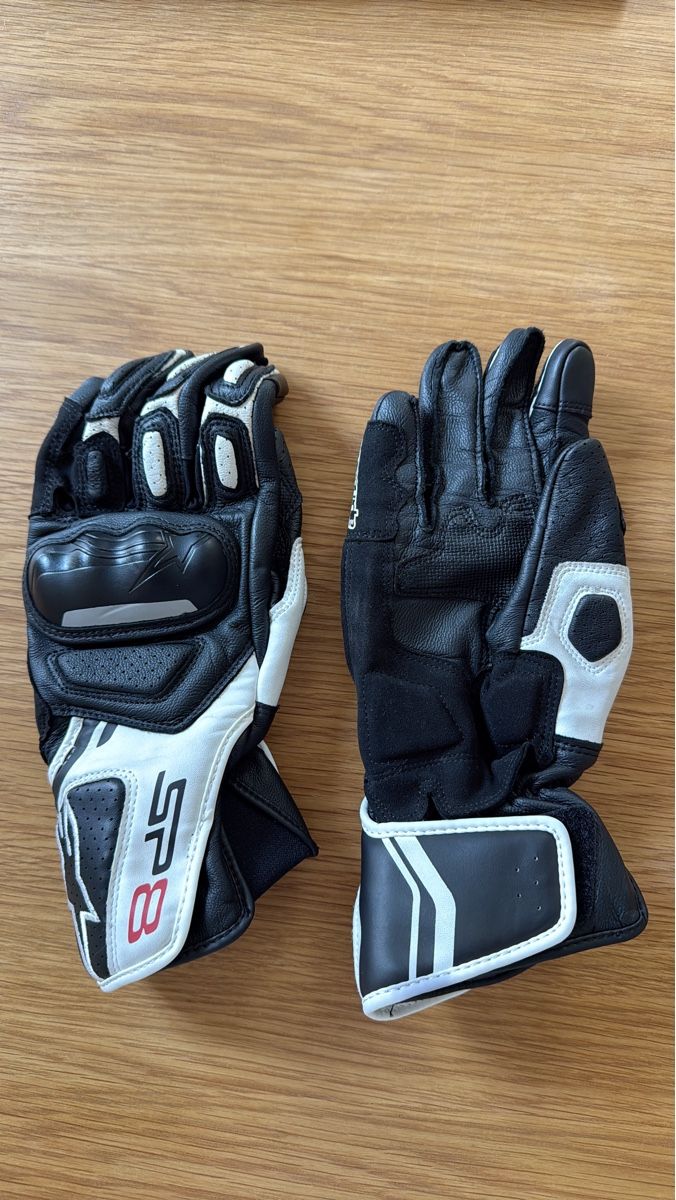 Handschuhe & Handstulpen: Motorradhandschuhe Alpinestars SP-8 V2, Gr. M – Neu (gemäss Beschreibung) aus Zürich von brizer
