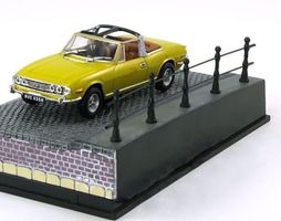 Triumph Stag Convertible 1970-1977 gelb James Bond 007