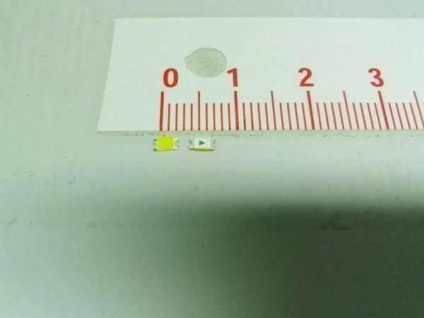 Componenti elettronici: LED SMD 1206, kaltweiss 20Stk + Wid. – Nuovo (secondo la descrizione) da Luzern venduto da Salefactory 2