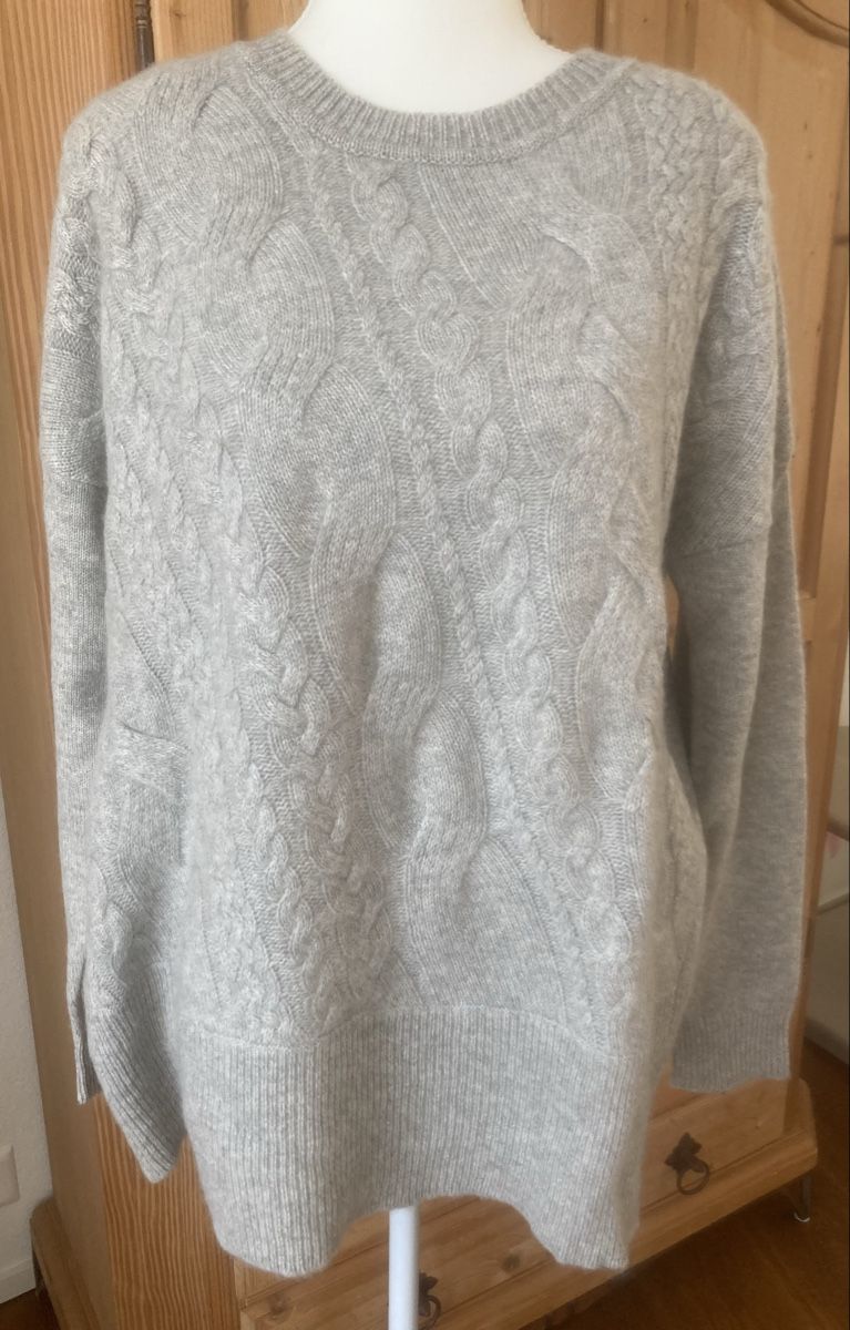 Globus Pullover & Sweatshirts: Globus Cashmere Pullover mit Zopfmuster – Gebraucht aus Thalwil von helvetaki 1
