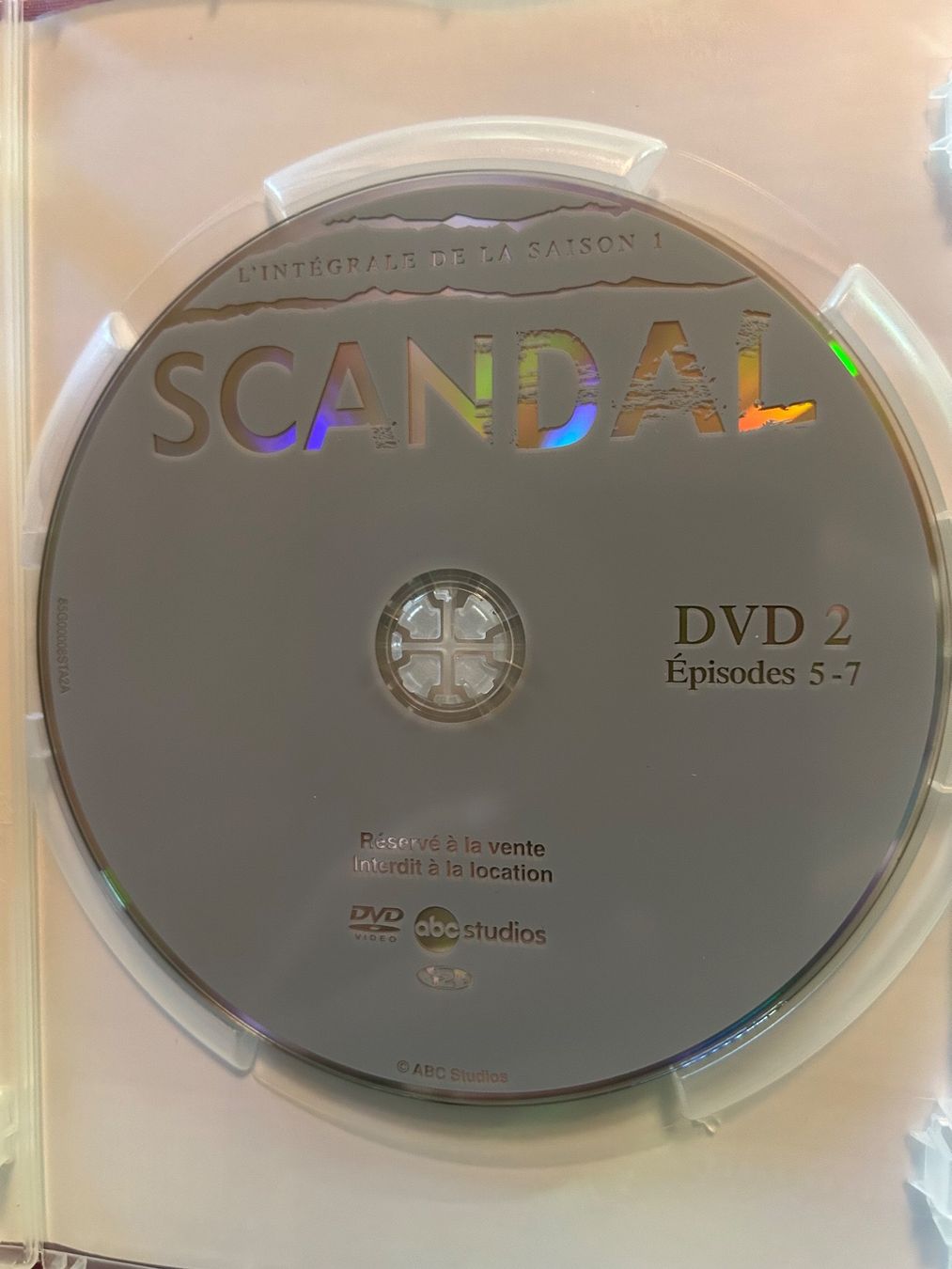 Alle DVDs: SCANDAL SAISON 1 – Gebraucht aus St-Cierges von Crisi53 3