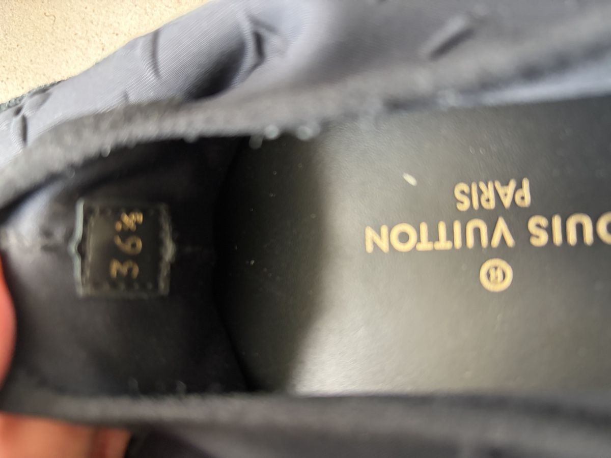 Louis Vuitton Scarpe da donna: Louis Vuitton Run Away Monogram sneakers – Nuovo (secondo la descrizione) da Cologny venduto da sab_xh7v 5