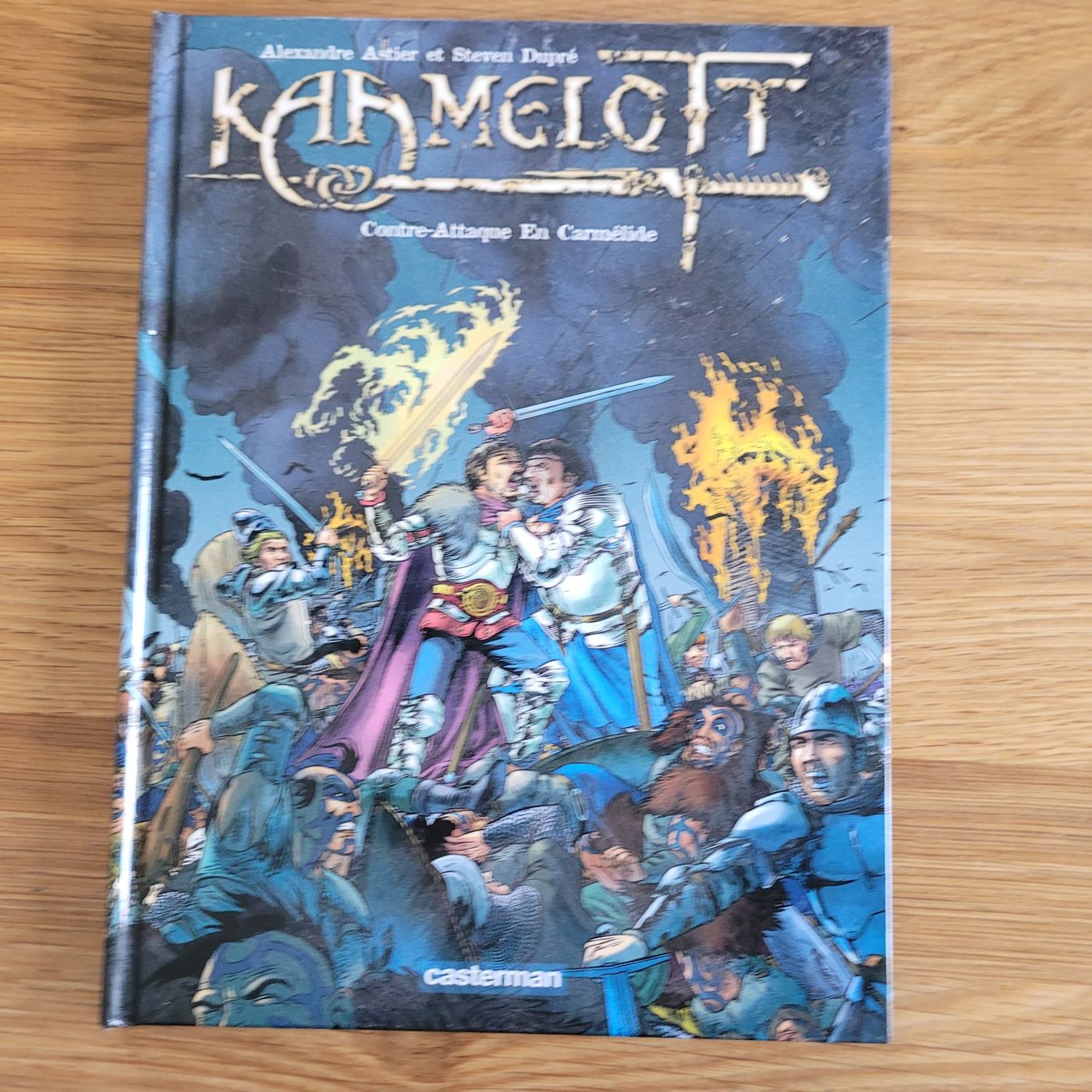 Fumetti: BD EO Kaamelott 7. Contre Attaque En Carmélide – Usato da Biel/Bienne venduto da Destockweb