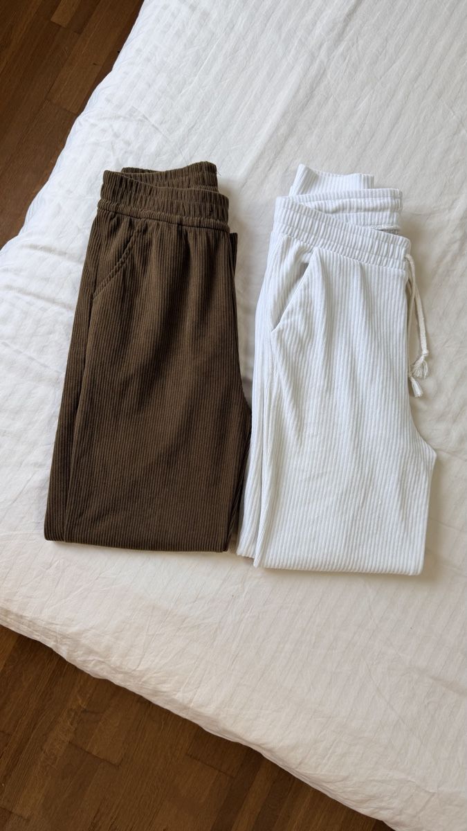 Hosen: Set Sporthosen Gr. S Wie neu – Neu (gemäss Beschreibung) aus Bonstetten von AngelaF23