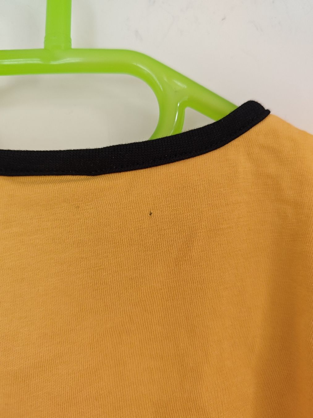 Villervalla Camicie, T-shirt & Polo: T-Shirt Villervalla Gr 110 – Usato da Winterthur venduto da Shorna 1