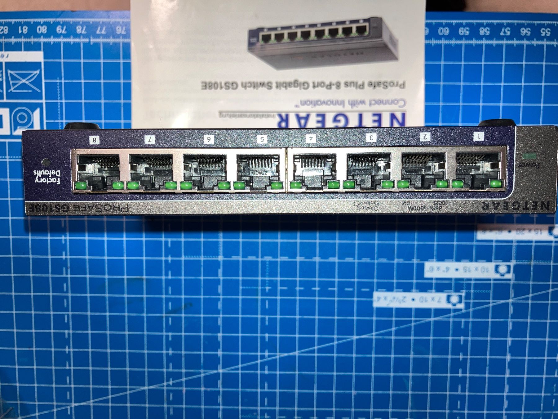 Netgear Hub & Switch: Netgear Switch GS108E – Usato da Brunnen venduto da Obw16 2