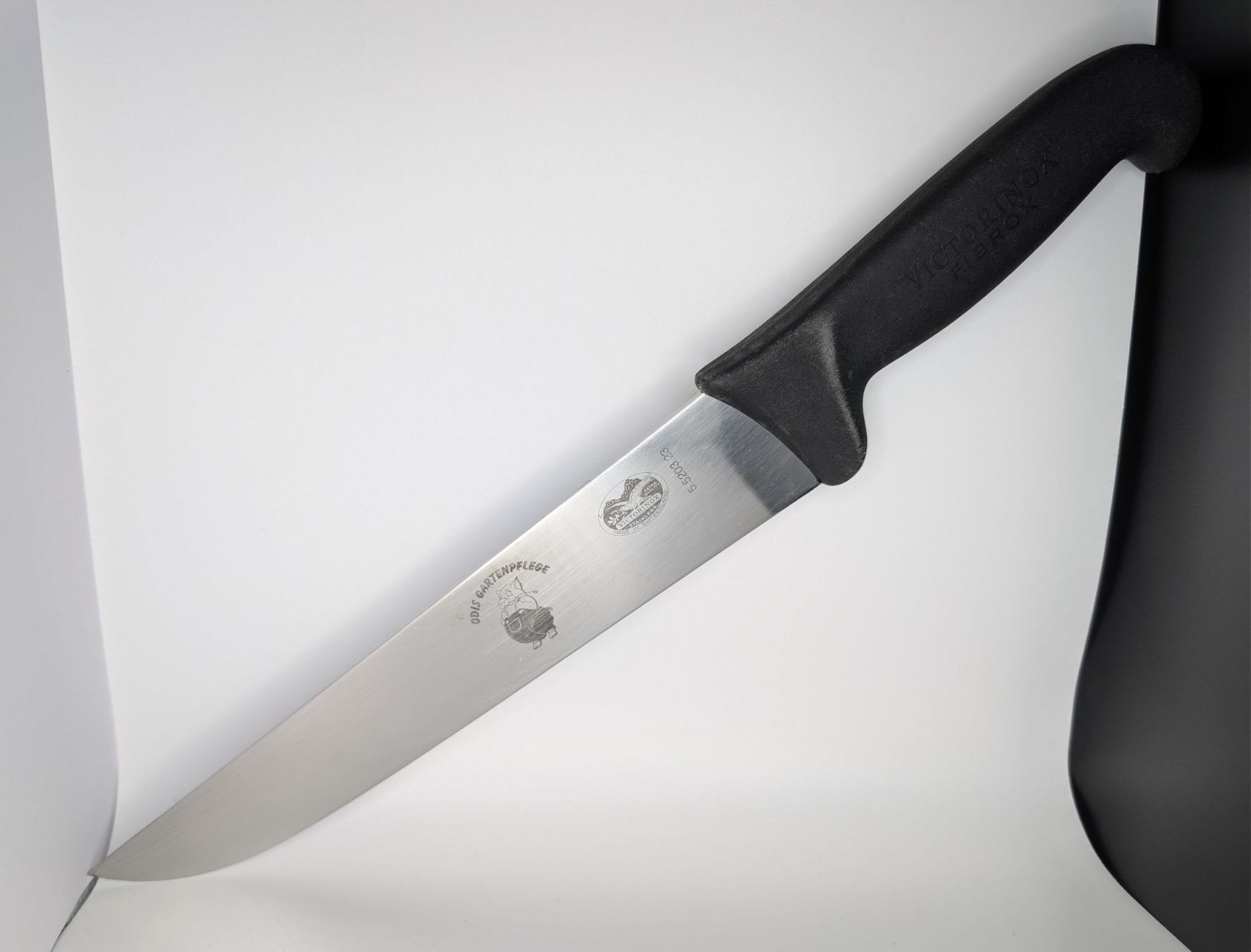 Victorinox Küchenmesser: Victorinox Fibrox – Gebraucht aus Uitikon Waldegg von Biohof