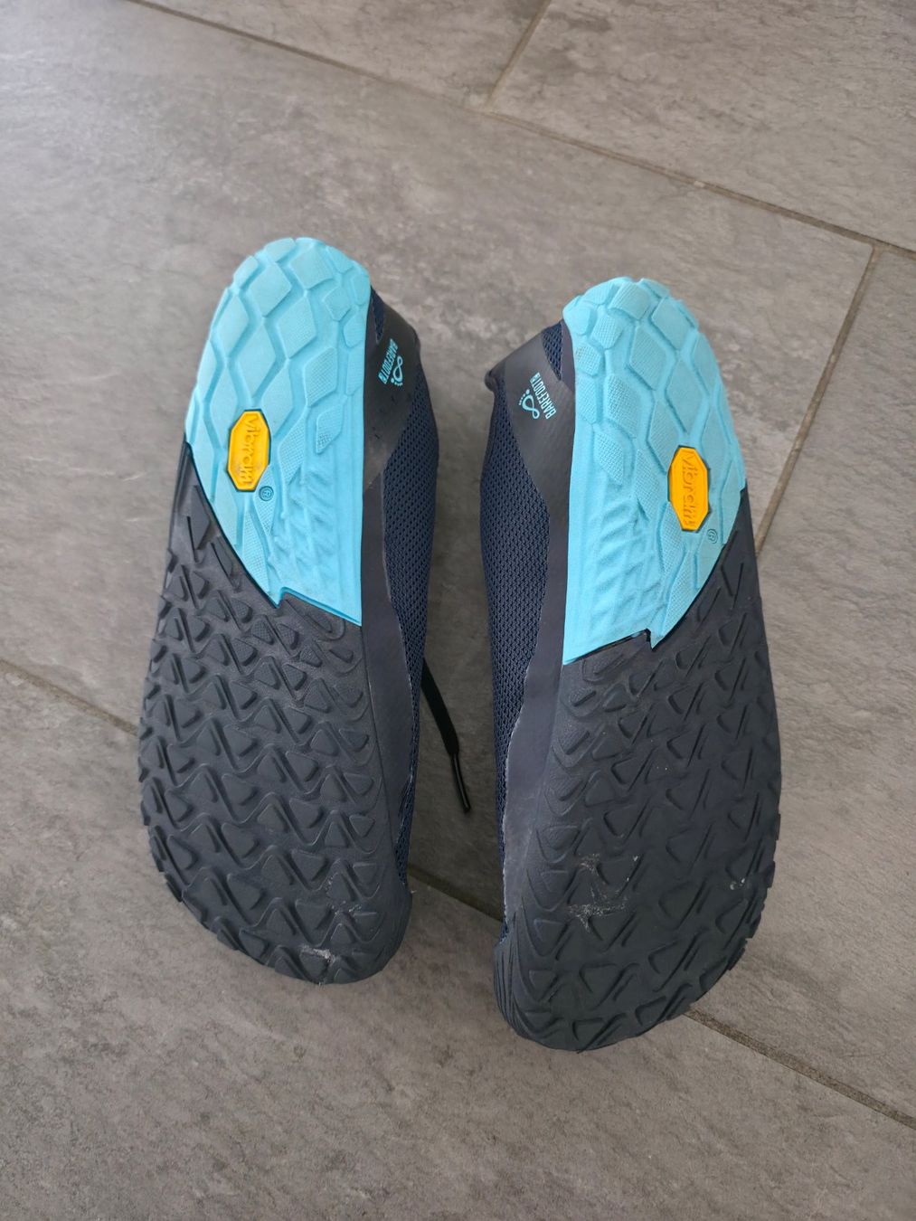 Merrell Scarpe da donna: NEUE Barfussschuhe Barefoot MERRELL Gr 38 – Nuovo (secondo la descrizione) da Gunzwil venduto da siijaa 2