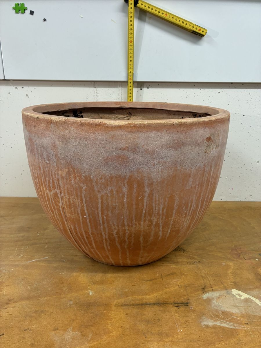Grosser Tontopf Terrakotta Durchmesser 45 cm gebraucht (Gebraucht) in Baar für CHF 25 – nur Abholung auf Ricardo kaufen