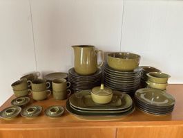 Rössler Porzellan 70er Jahre grün 63 teilig vintage