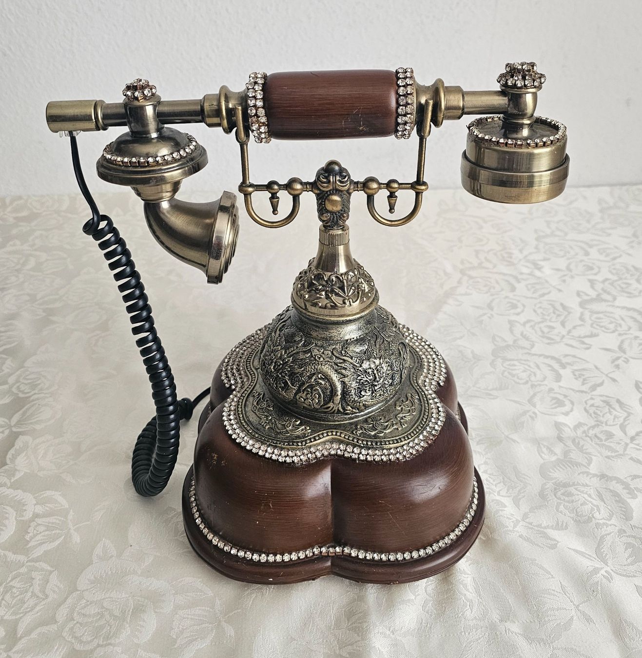 Téléphones: Antikes Telefon – D'occasion à Bronschhofen par Xena37 1