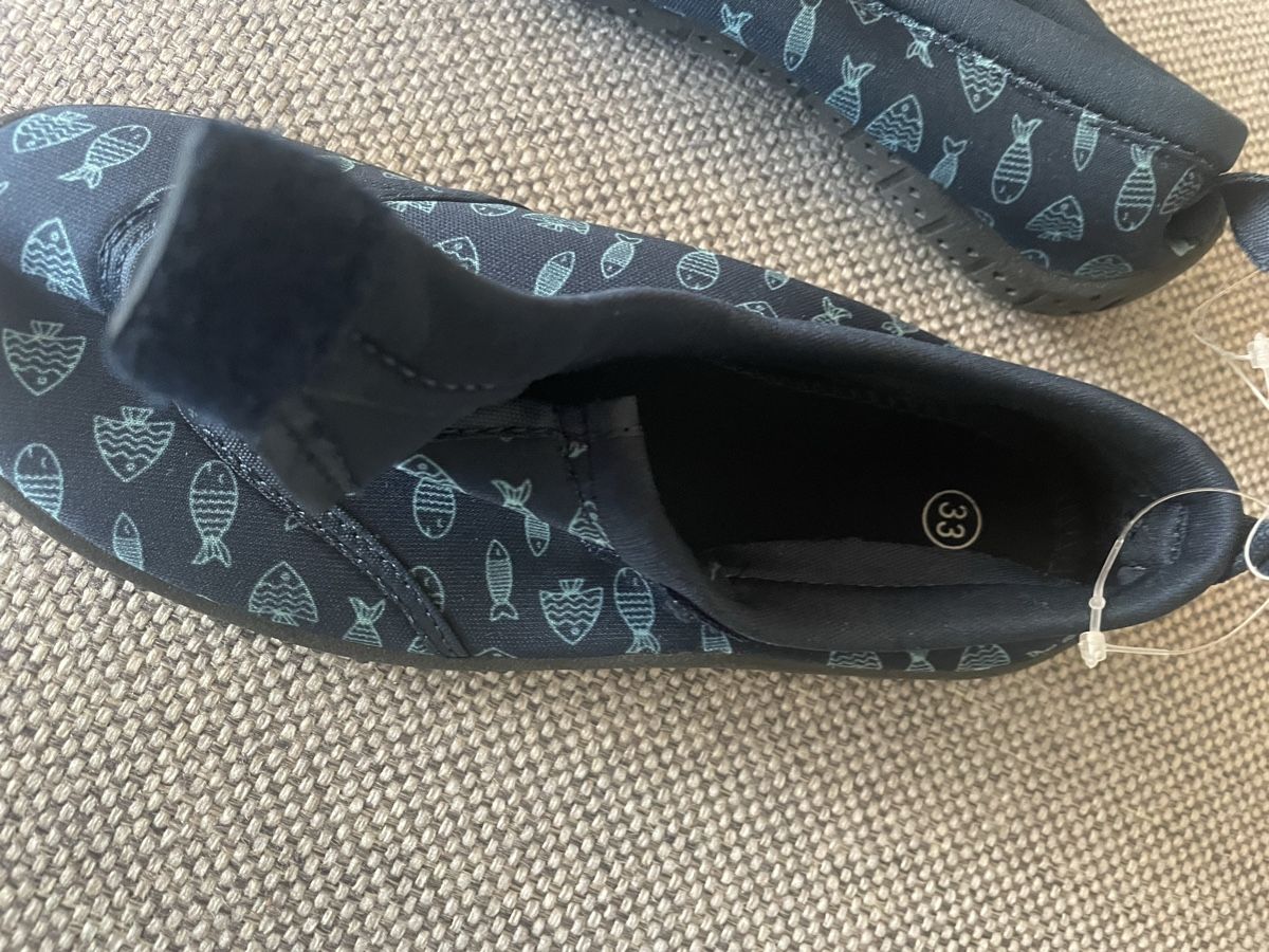 Schuhe für Jungen: Bade-, Wasserschuhe Gr 33 – Neu und originalverpackt aus Aesch ZH von Goonies_1 2
