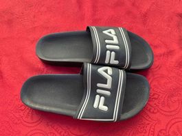 Herren Fila Badeschuhe Pantoletten 40 schwarz