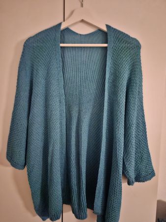 Strickjacke Gr. L/XL