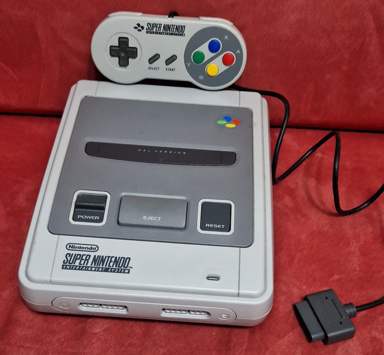 Nintendo Konsolen: Super Nintendo // SNES – Gebraucht aus Villars-sur-Glâne von