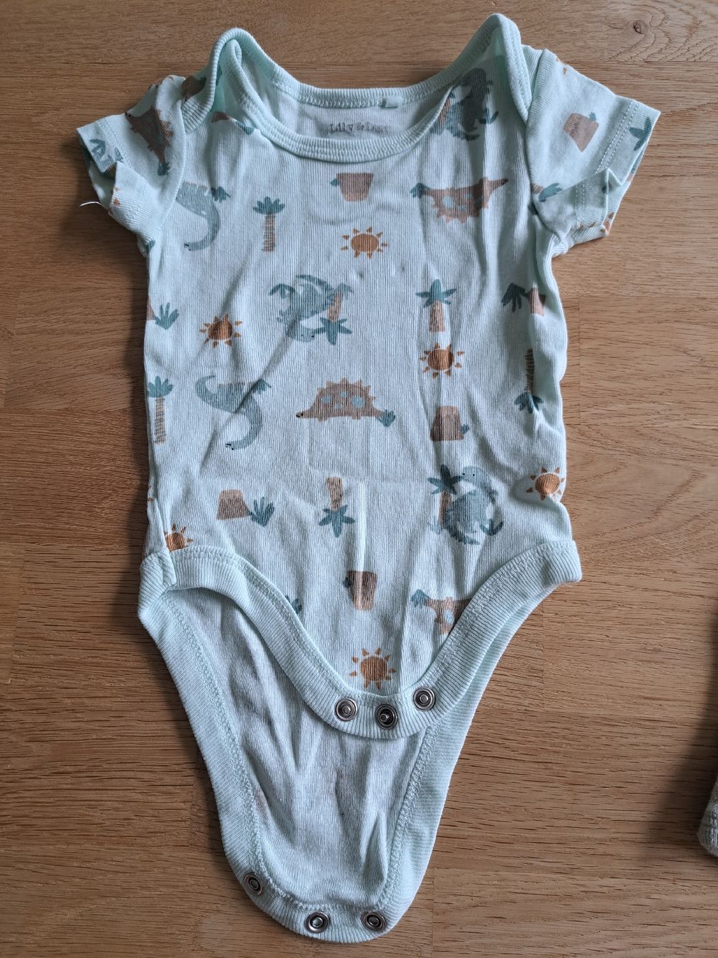 Petit Bateau Kleiderpakete & -sets: Kleiderset Grösse 68 Petit Bateau – Gebraucht aus Bergdietikon von Staphylococcus 2