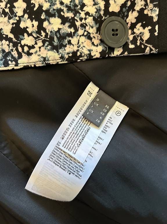 Esprit Vestes: ESPRIT Blazer Grösse 36 – D'occasion à Niederglatt ZH par Julia_4 3