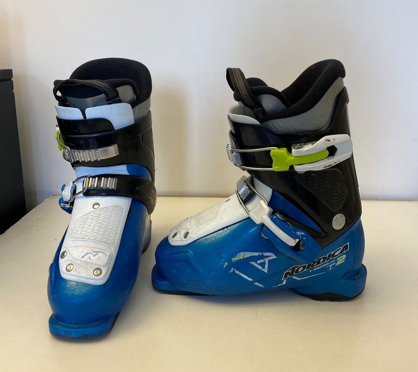 Nordica Chaussures garçon: Skischuhe Kinder NORDICA T2 Grösse 32 ( 20.5 ) – D'occasion à Brüttisellen par SkiverkaufStepan