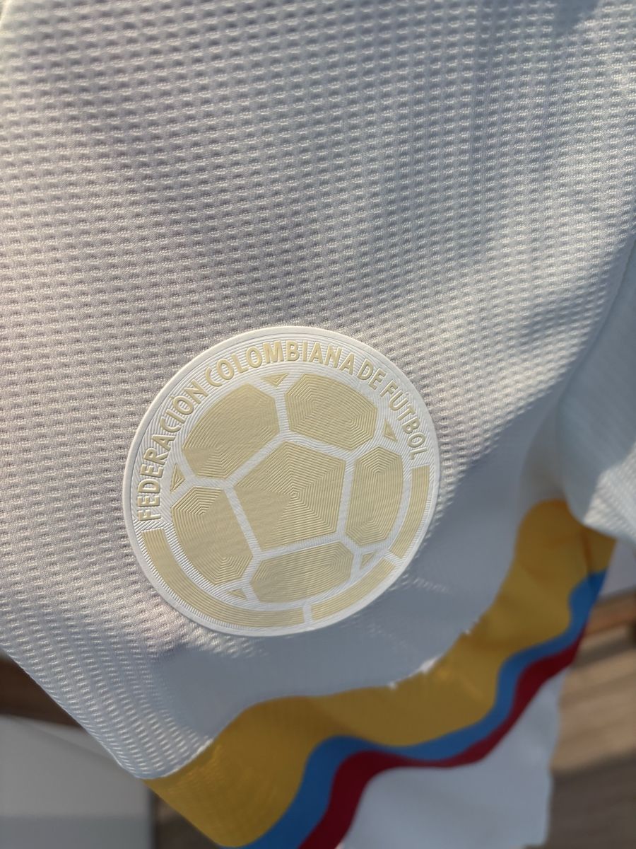 Adidas Canottiere & Pantaloni: Colombia white jersey size M – Nuovo (secondo la descrizione) da Zürich venduto da william933 2