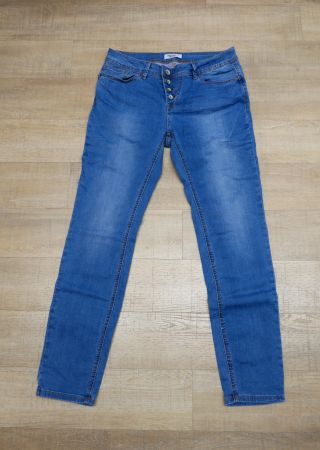 neue Jeans von Chicorée, Gr. 40, hellblau