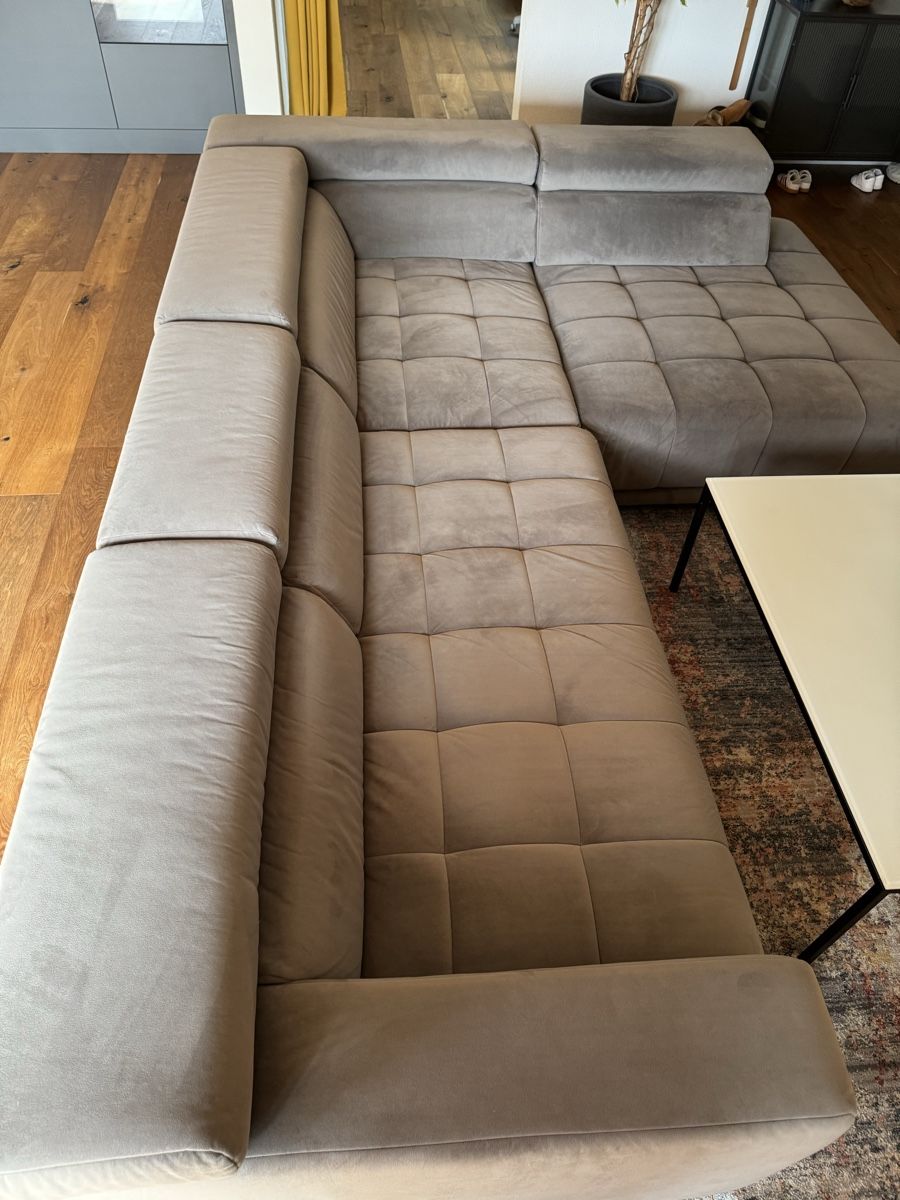 Divani: Graues Sofa / Wohnlandschaft / Ecksofa mit Hocker 313x223cm – Usato da Elsau venduto da cali311 2