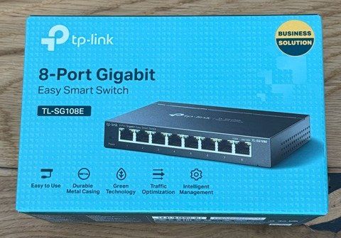 TP-Link 8-Port Gigabit Switch TL-SG108E - Neuwertig (Neu (gemäss