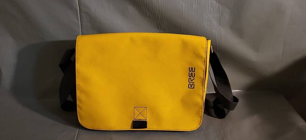Sonstige Kleidung & Accessoires: Borsa a tracolla gialla e nera usata – Gebraucht aus Curio von mia_vb5z 4