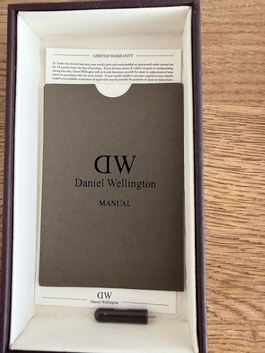 Daniel Wellington Orologi: Daniel Wellington Uhr – Nuovo (secondo la descrizione) da Eglisau venduto da Larissa_Sereina 2