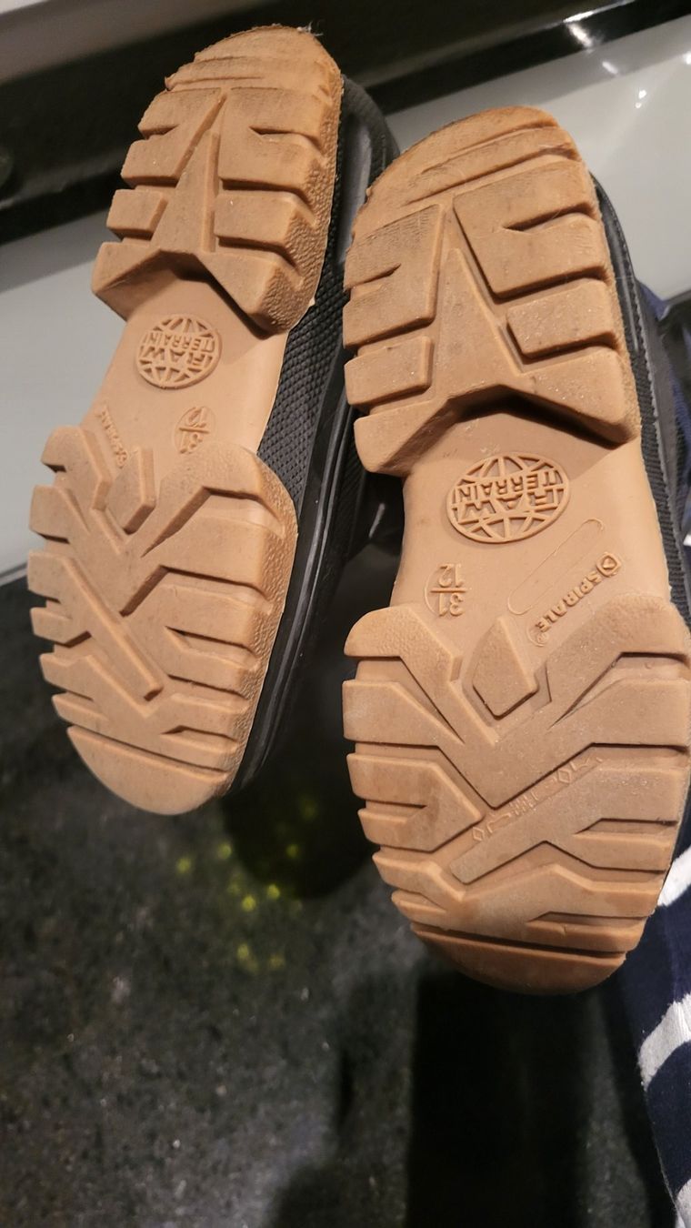 Chaussures garçon: Winterstiefel Kinder Gr. 31 – D'occasion à Gettnau par Federwind 2