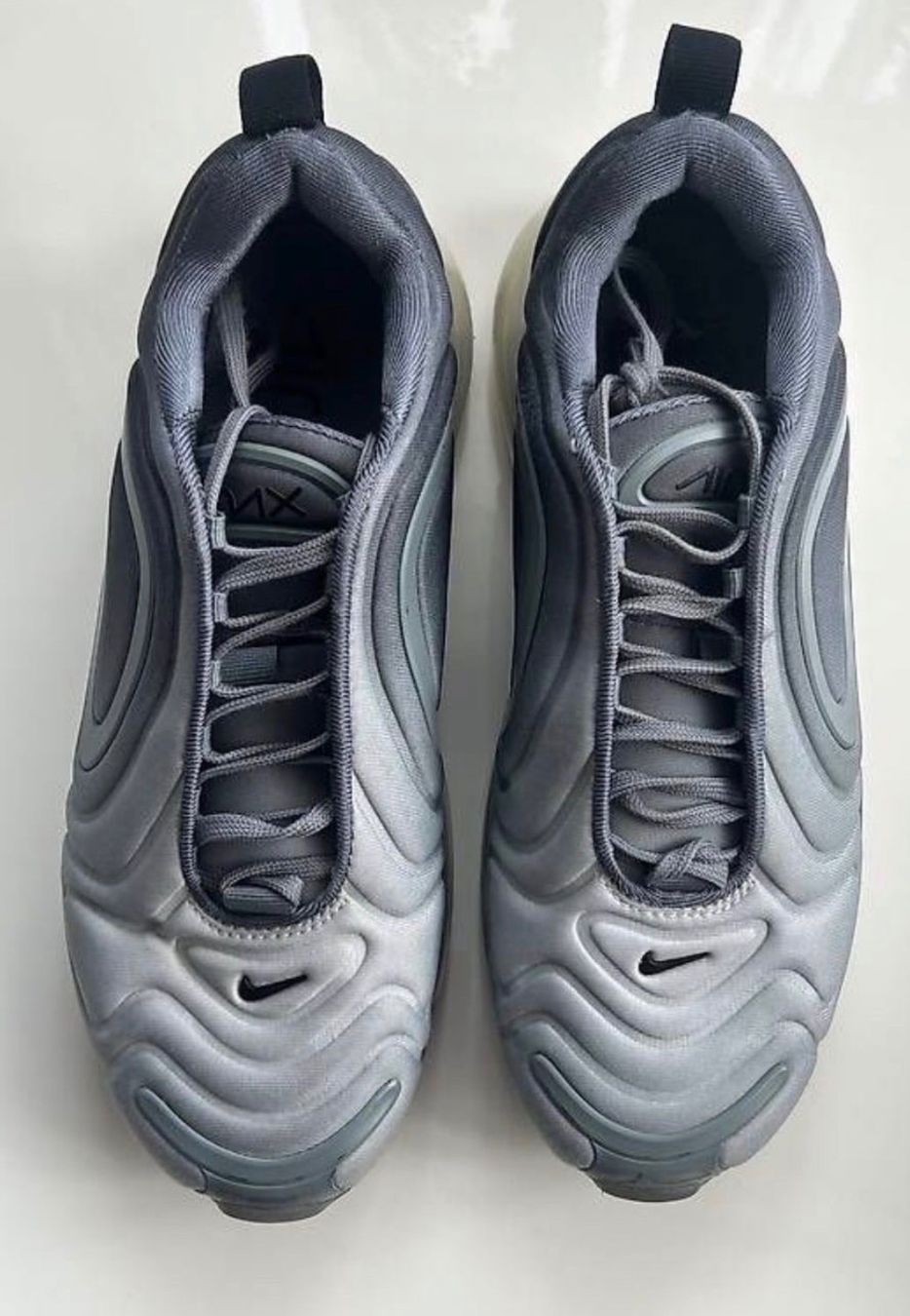 Nike Scarpe per ragazzi: NIKE /  CLD / Schuhe / – Usato da Luzern venduto da Satbere 2