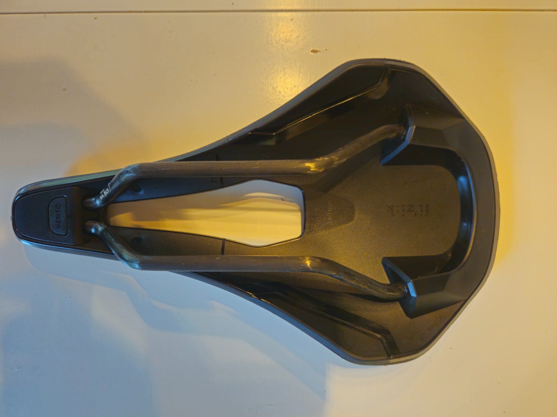 Fizik Pezzi di ricambio: Fizik Vento Argo R1 Light - 140mm – Usato da Kehrsatz venduto da ts1898 1