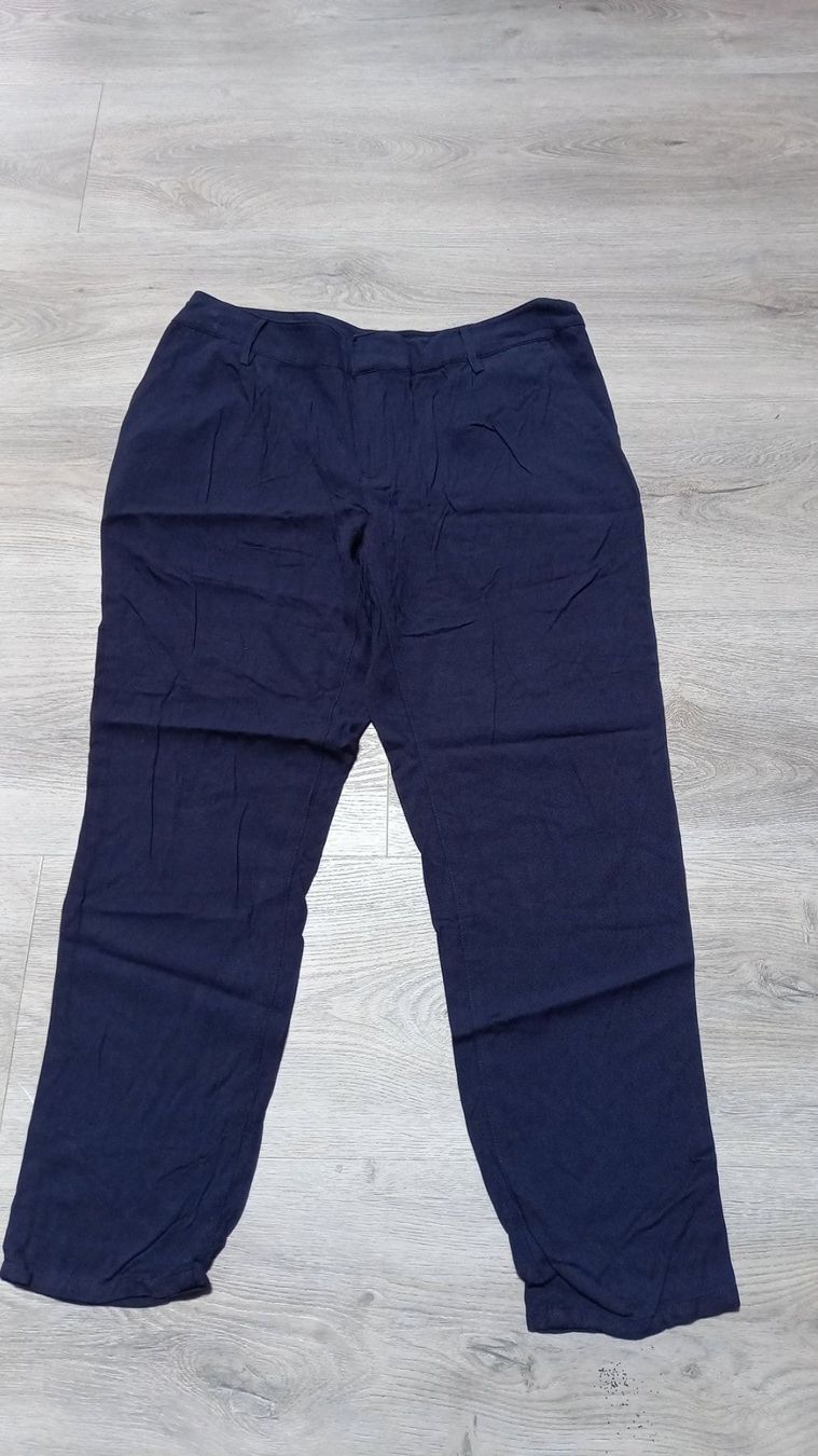 Pantaloni: Yessica Hose  40 – Usato da Bätterkinden venduto da Elefantenzoo