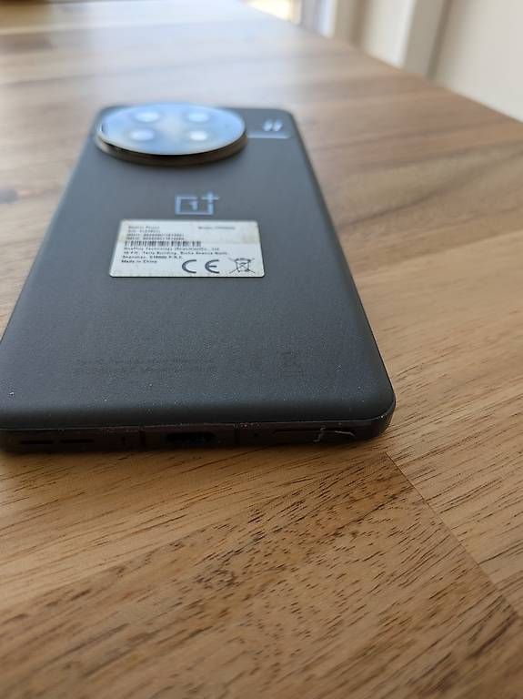 OnePlus Telefoni cellulari / Smartphones: One Plus 13 – Usato da Schlatt TG venduto da dsc_p59r 3