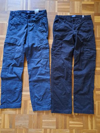 2x Jack & Jones Cargo Hosen Dunkelblau und Schwarz Gr. 152