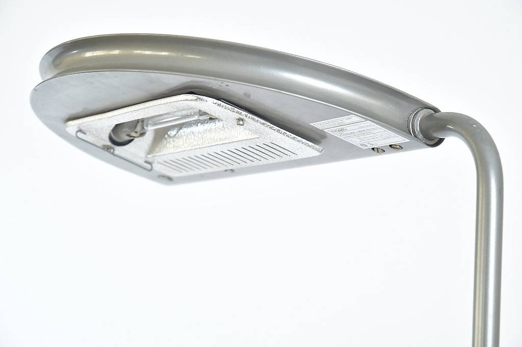 Lampade: Mezzaluna Stehleuchte – Usato da Zürich venduto da IndividumCH 4