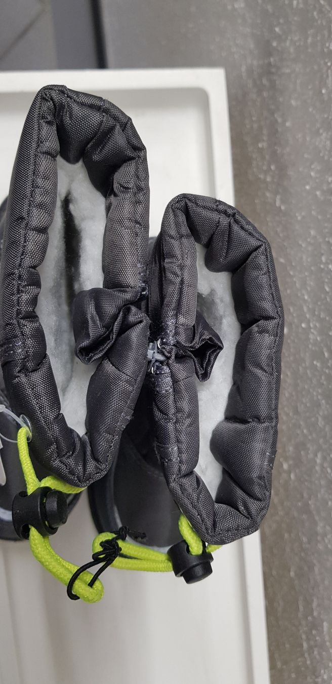 Scarpe da uomo: Neue Stiefeln Grösse 26 – Nuovo e nell'imballaggio originale da Zürich venduto da sb_t28m 2