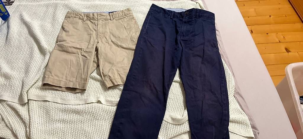 Pantaloni: Ralph Lauren Short/Chino 146 – Usato da Uttwil venduto da julesonne